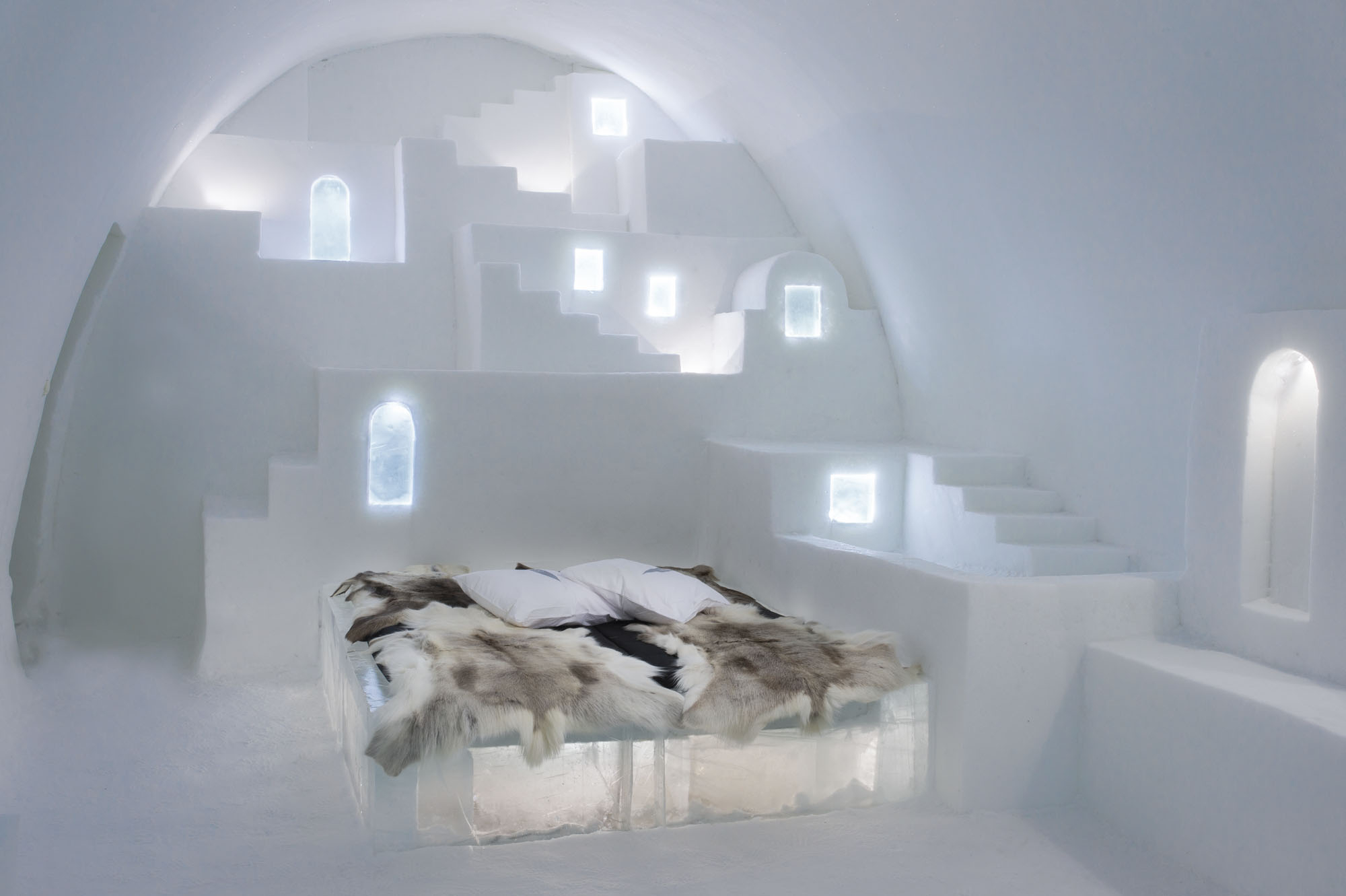 White Santorini by Haemee Han and Jaeyual Lee. Photo by Asaf Kliger