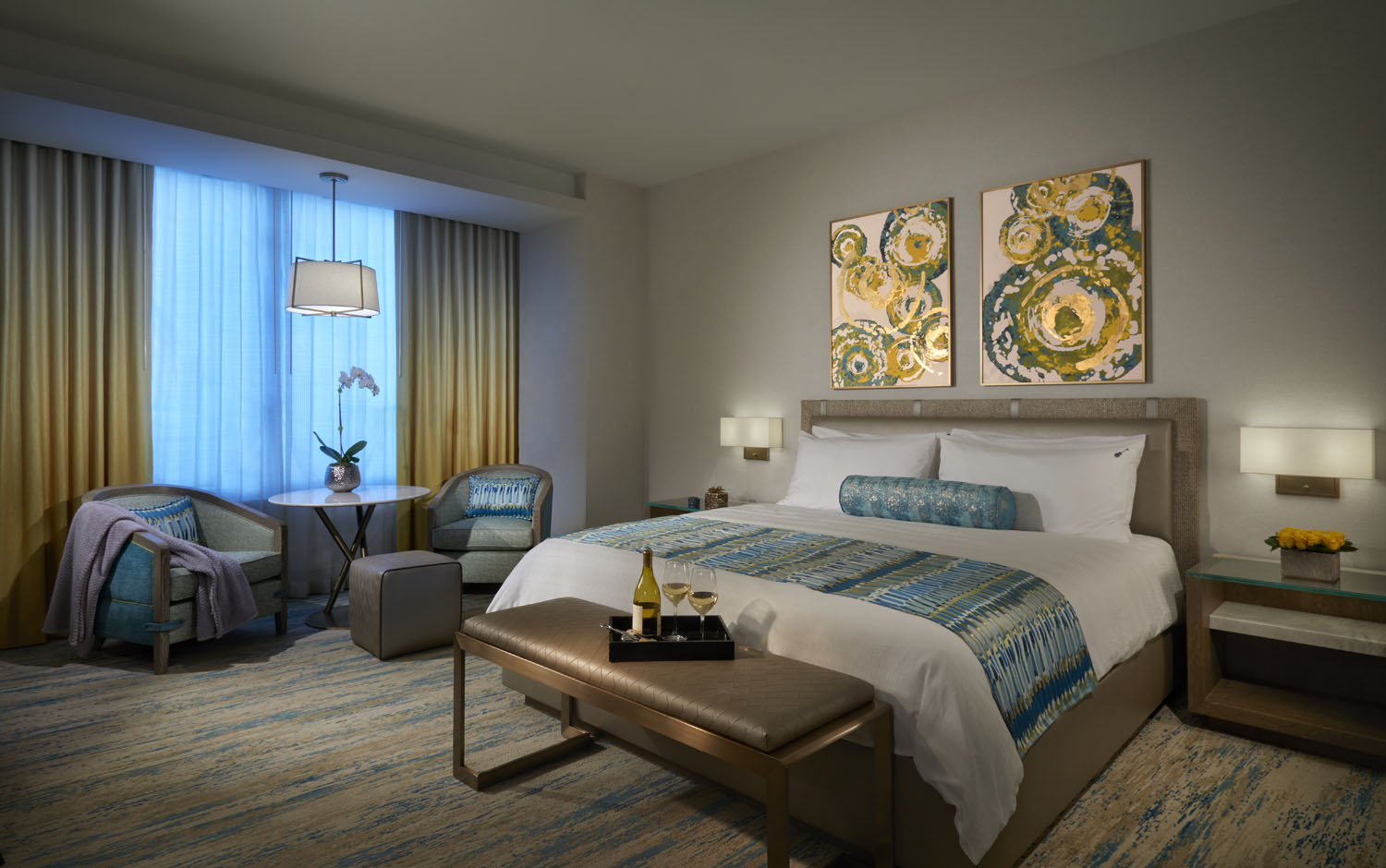 Guitar and Oasis King Deluxe