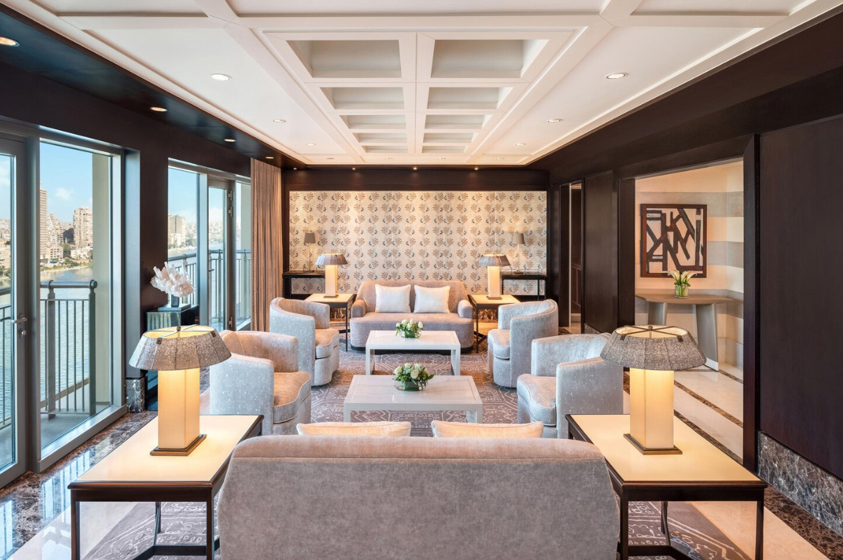 Royal Suite - Living Room