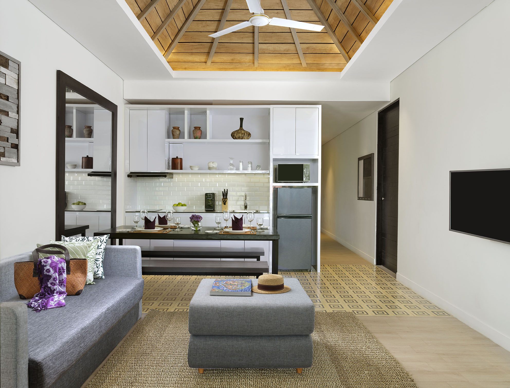 One Bedroom Apartment Suite
