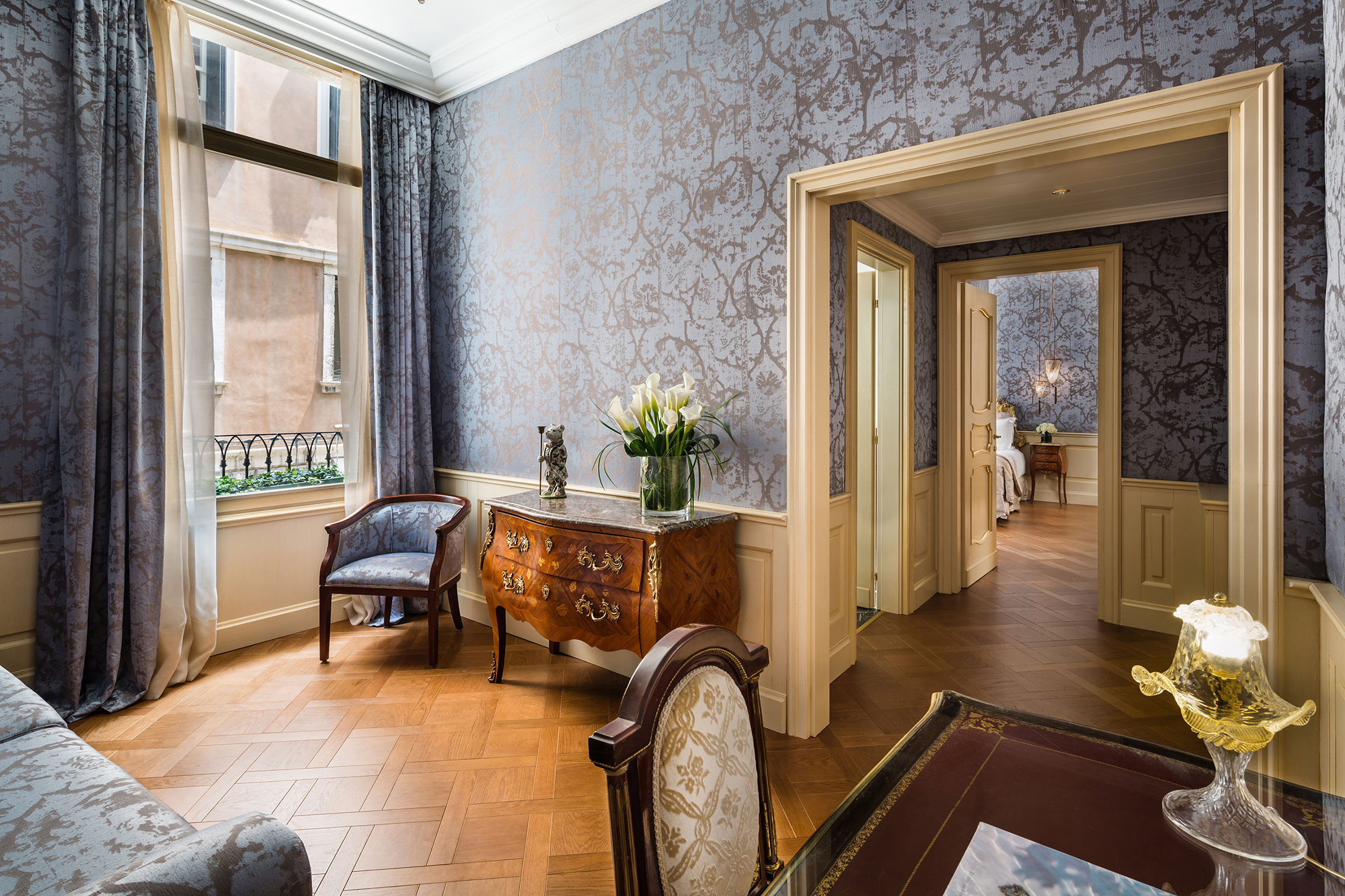 Classic Suite Bedroom