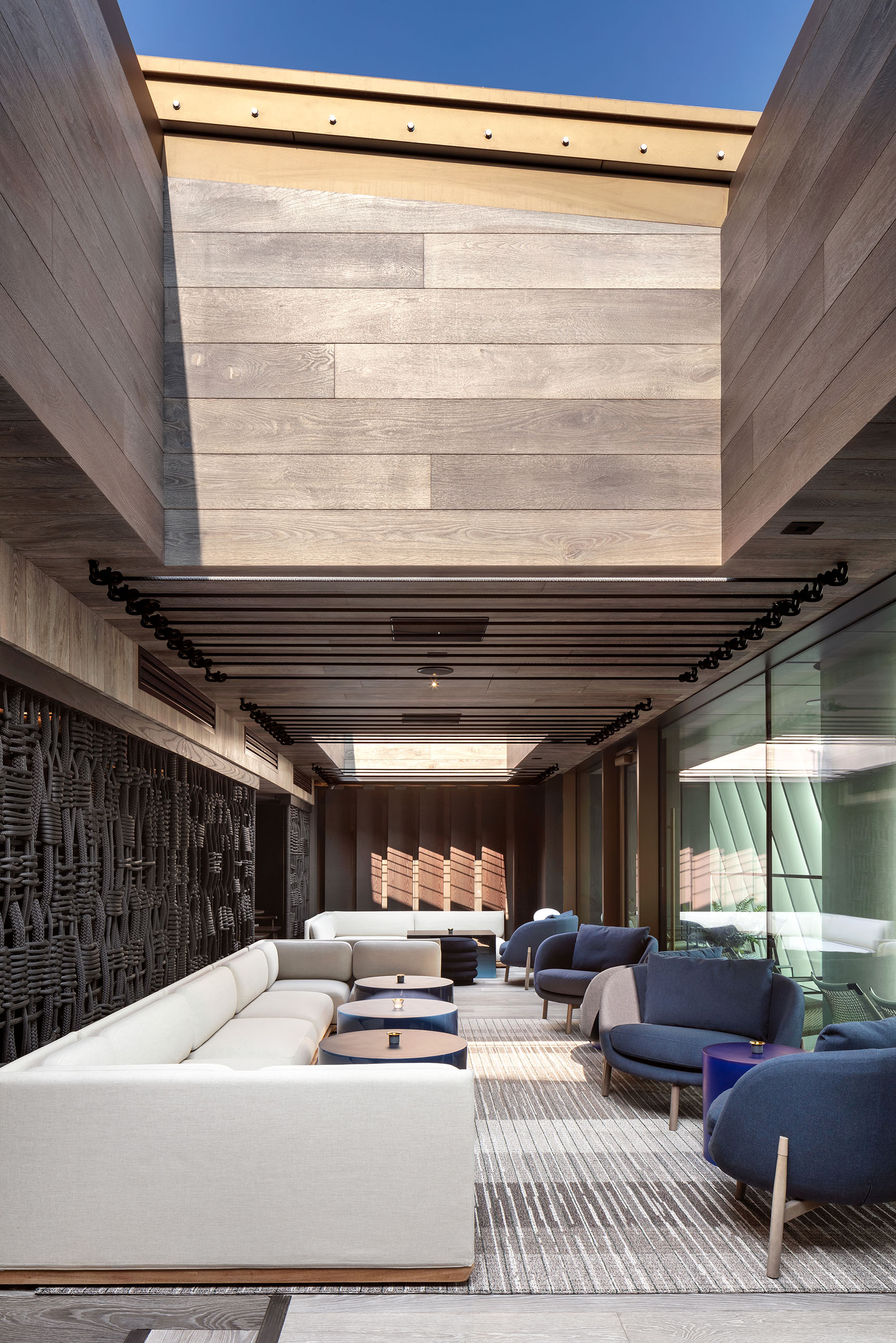 Japanese lounge bar 8 at The Londoner