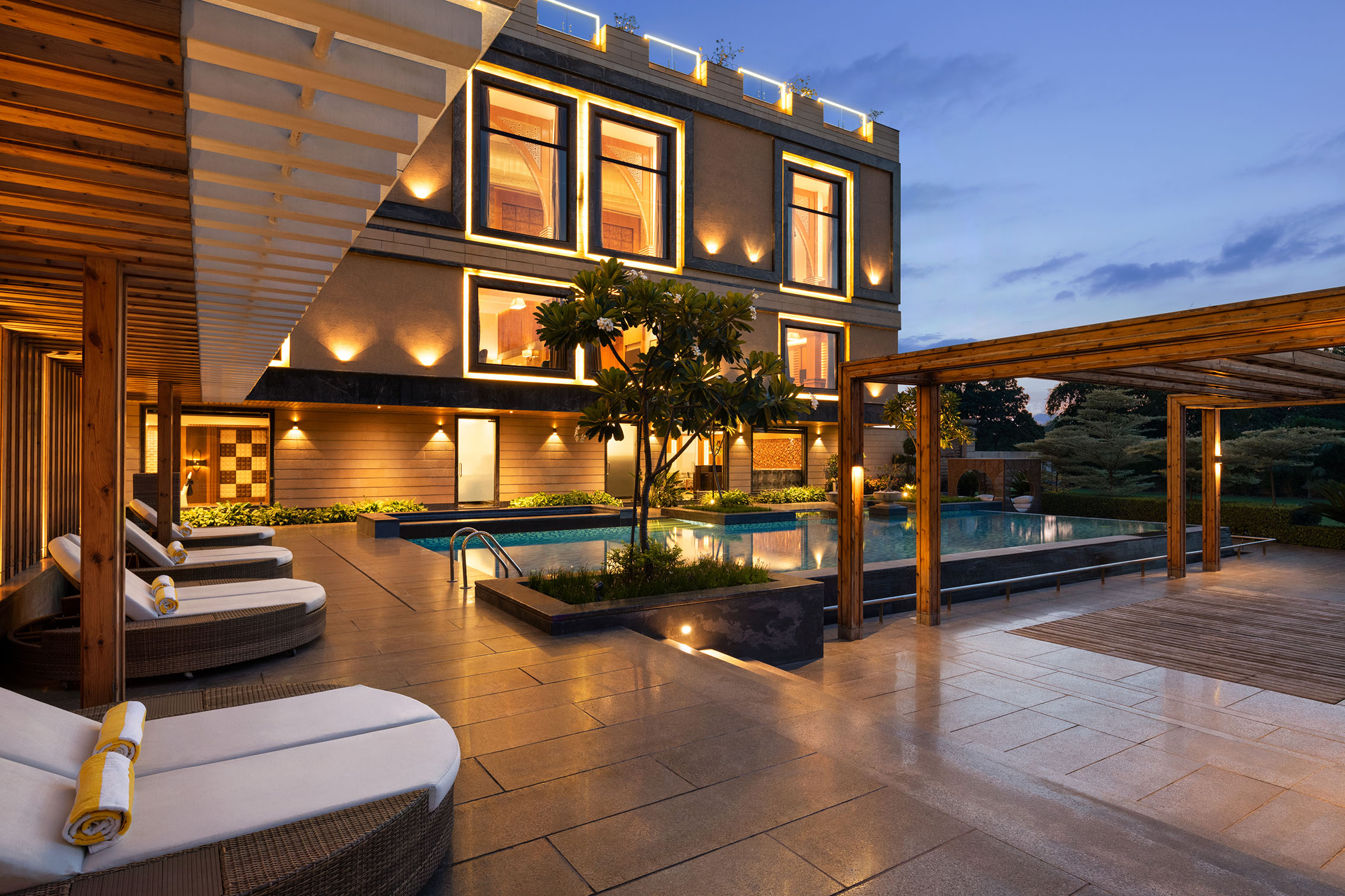 Ramada by Wyndham Varanasi Katesar