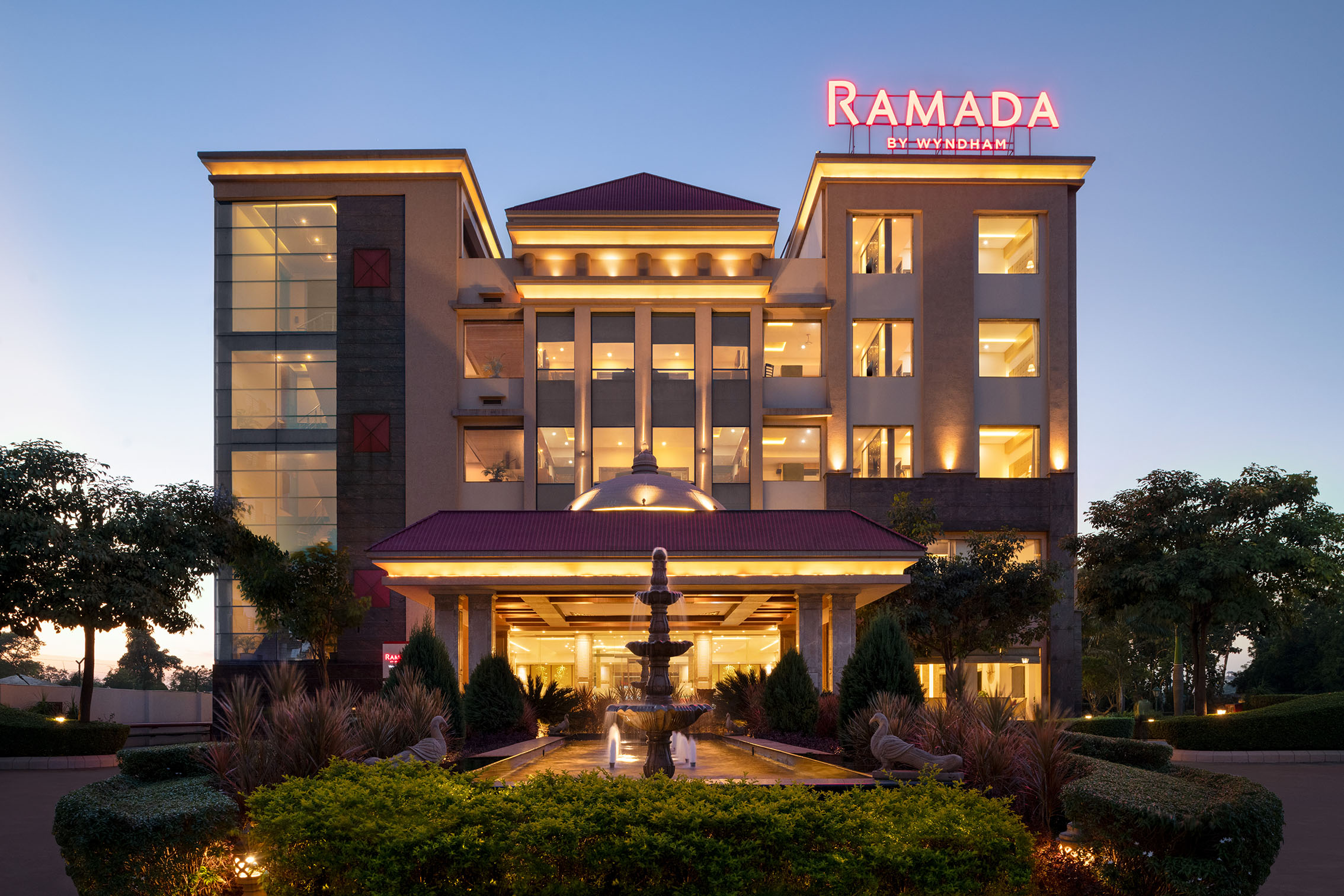 Ramada by Wyndham Varanasi Katesar