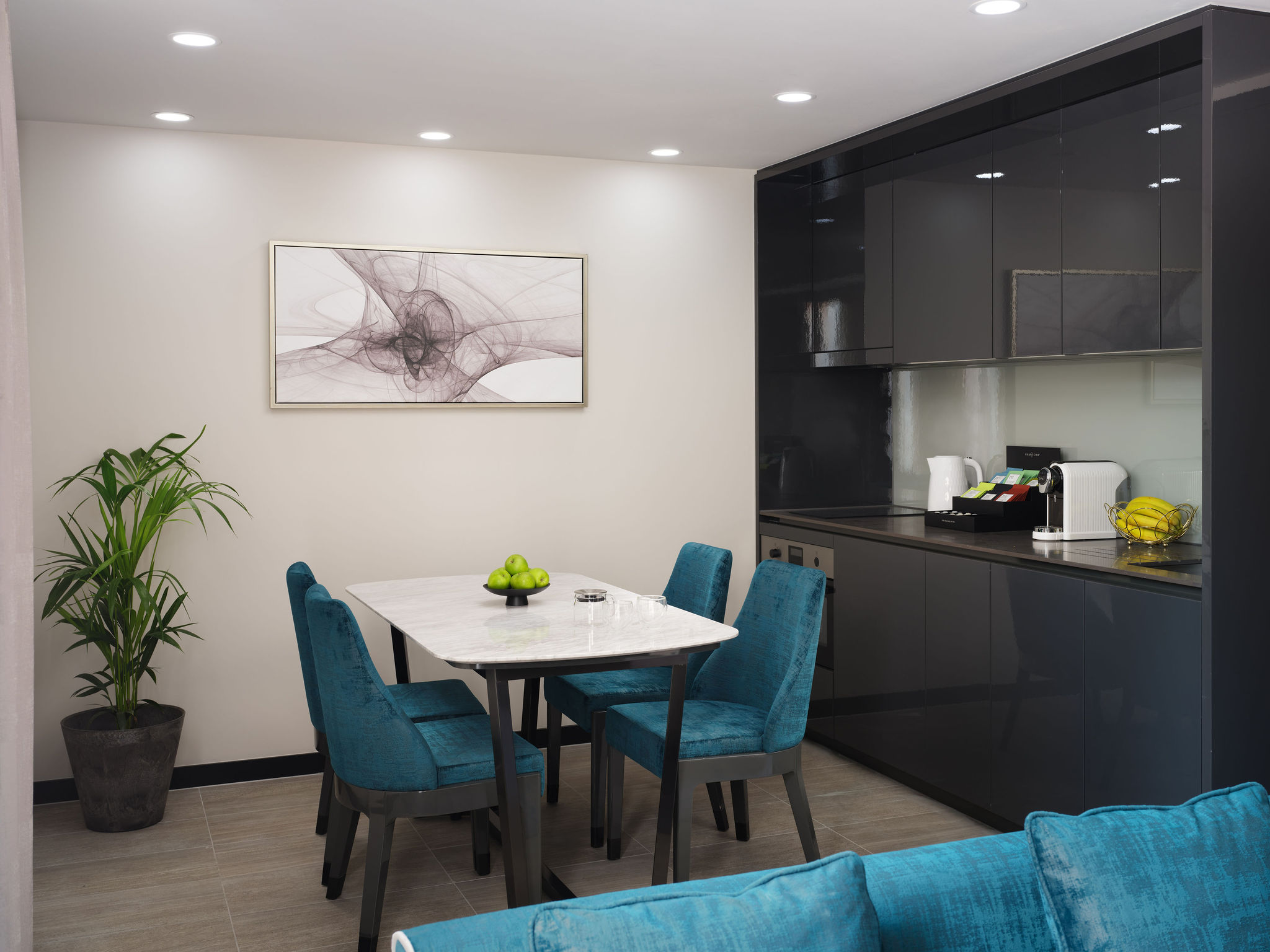 Premium One Bedroom Kitchen