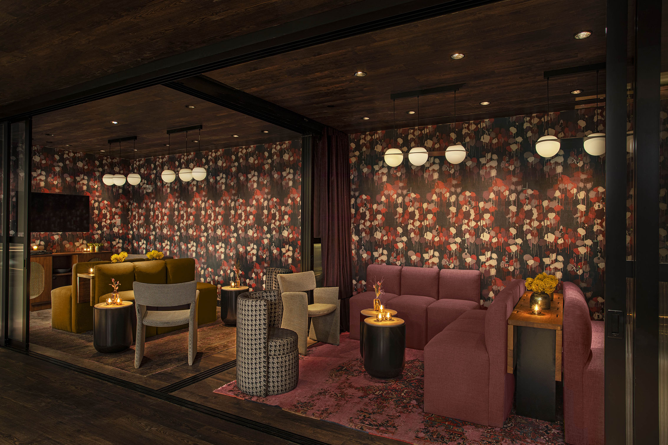 Moxy Lower East Side debuts in New York Hotel Spec