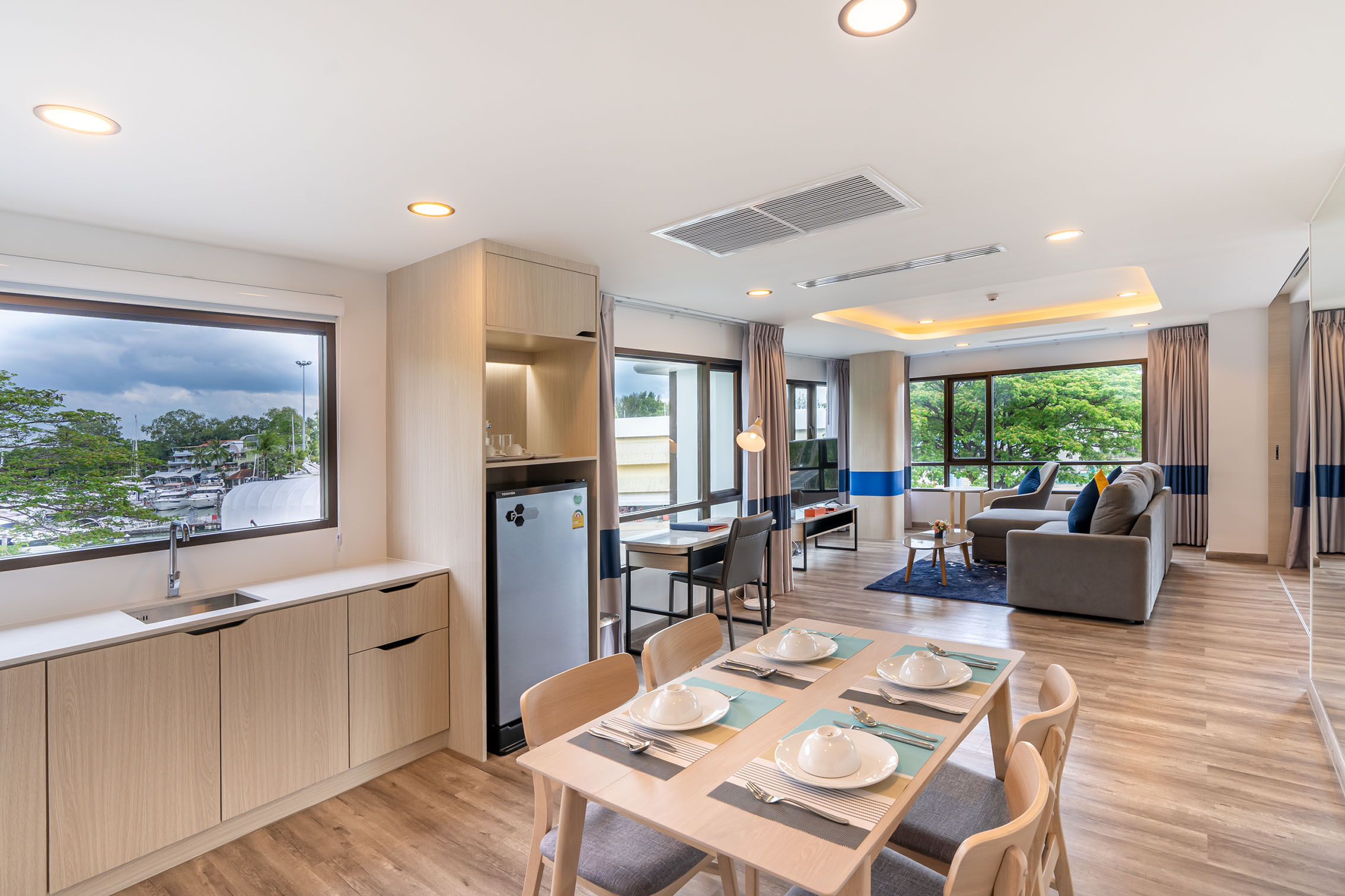 Guest Room Lagoon Suite Garden Swimming Pool View