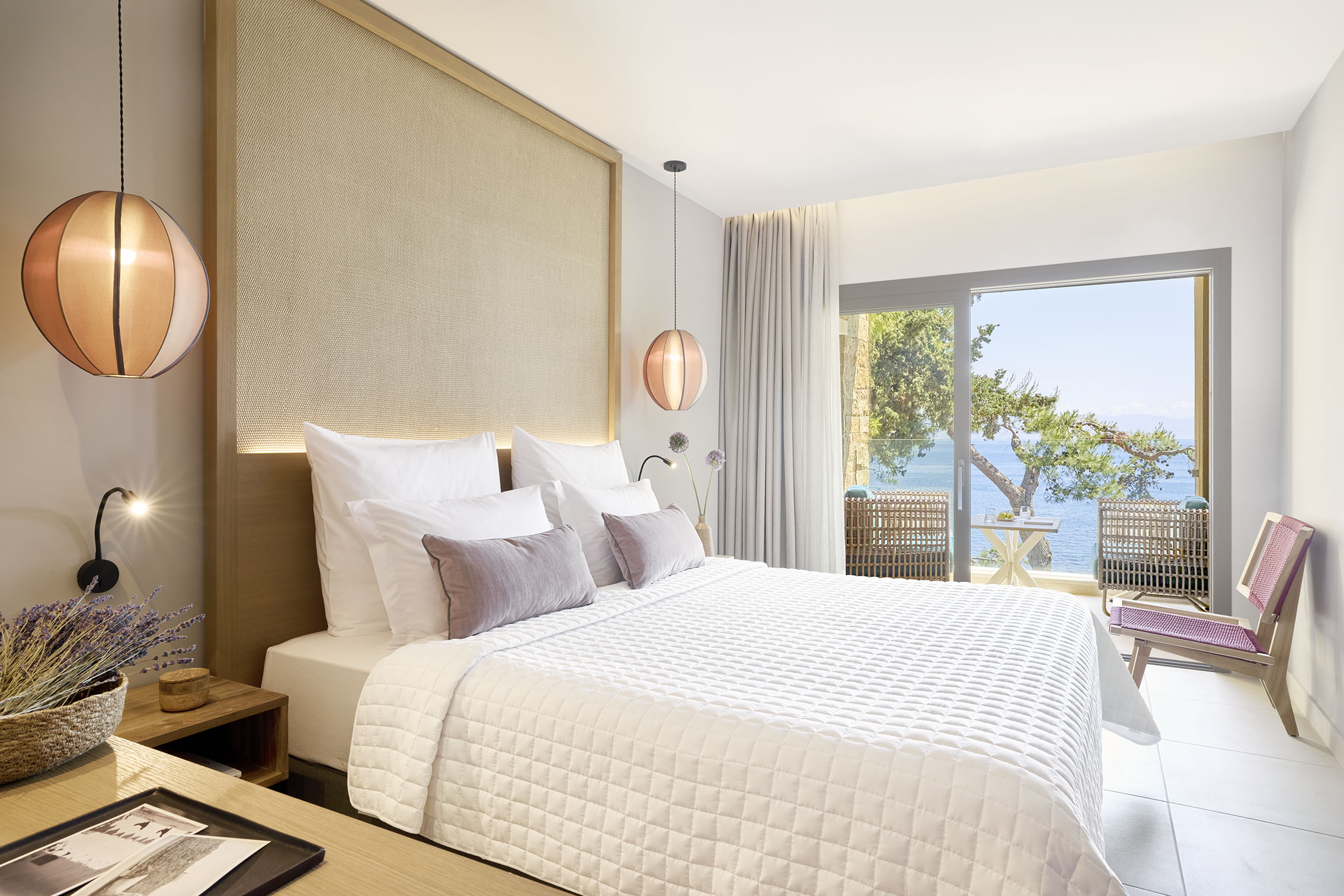 Deluxe Bungalow Room with Sea View