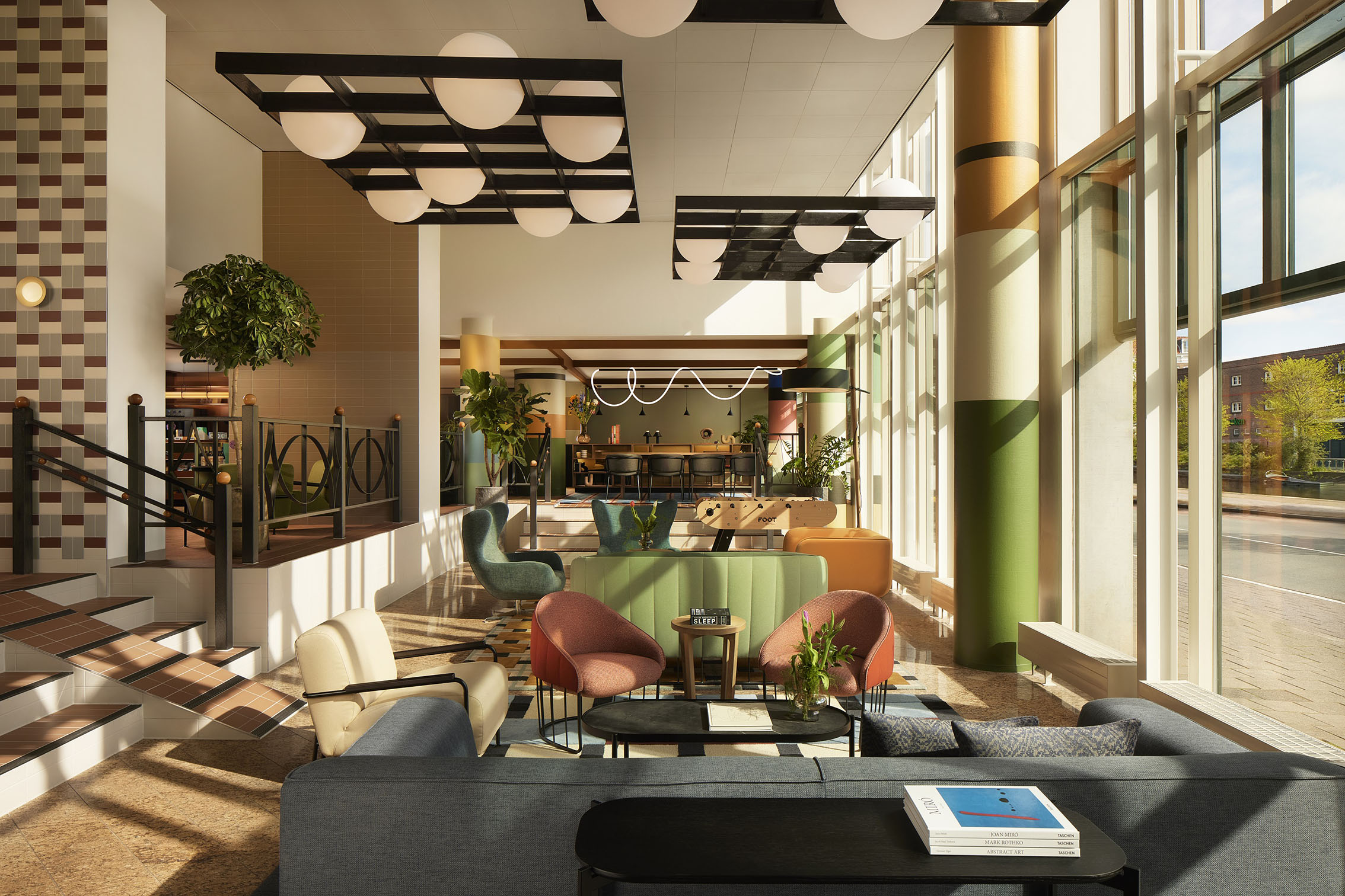 Avani Museum Quarter Amsterdam Hotel. Lobby