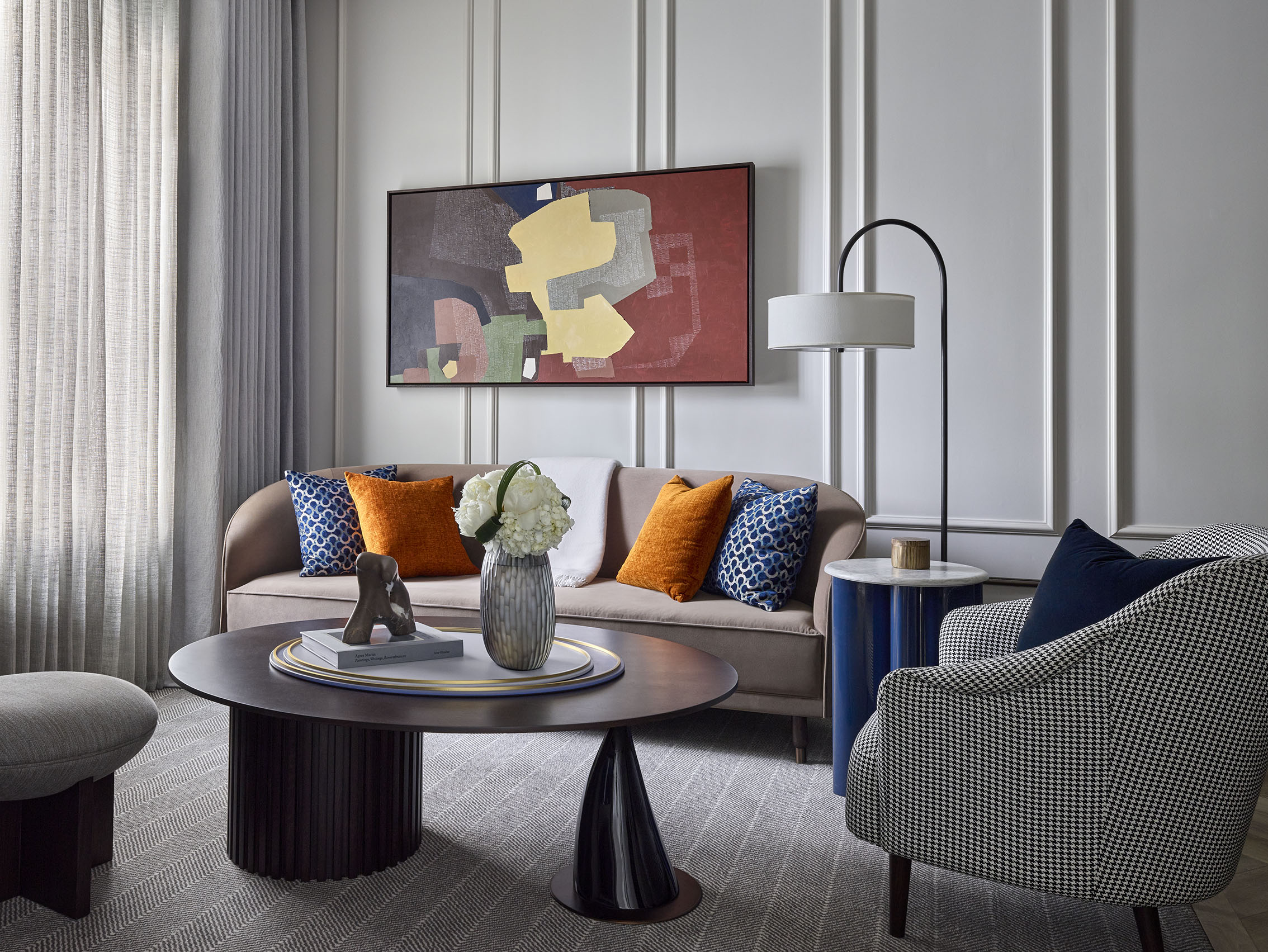 Junior King Suite Living Room