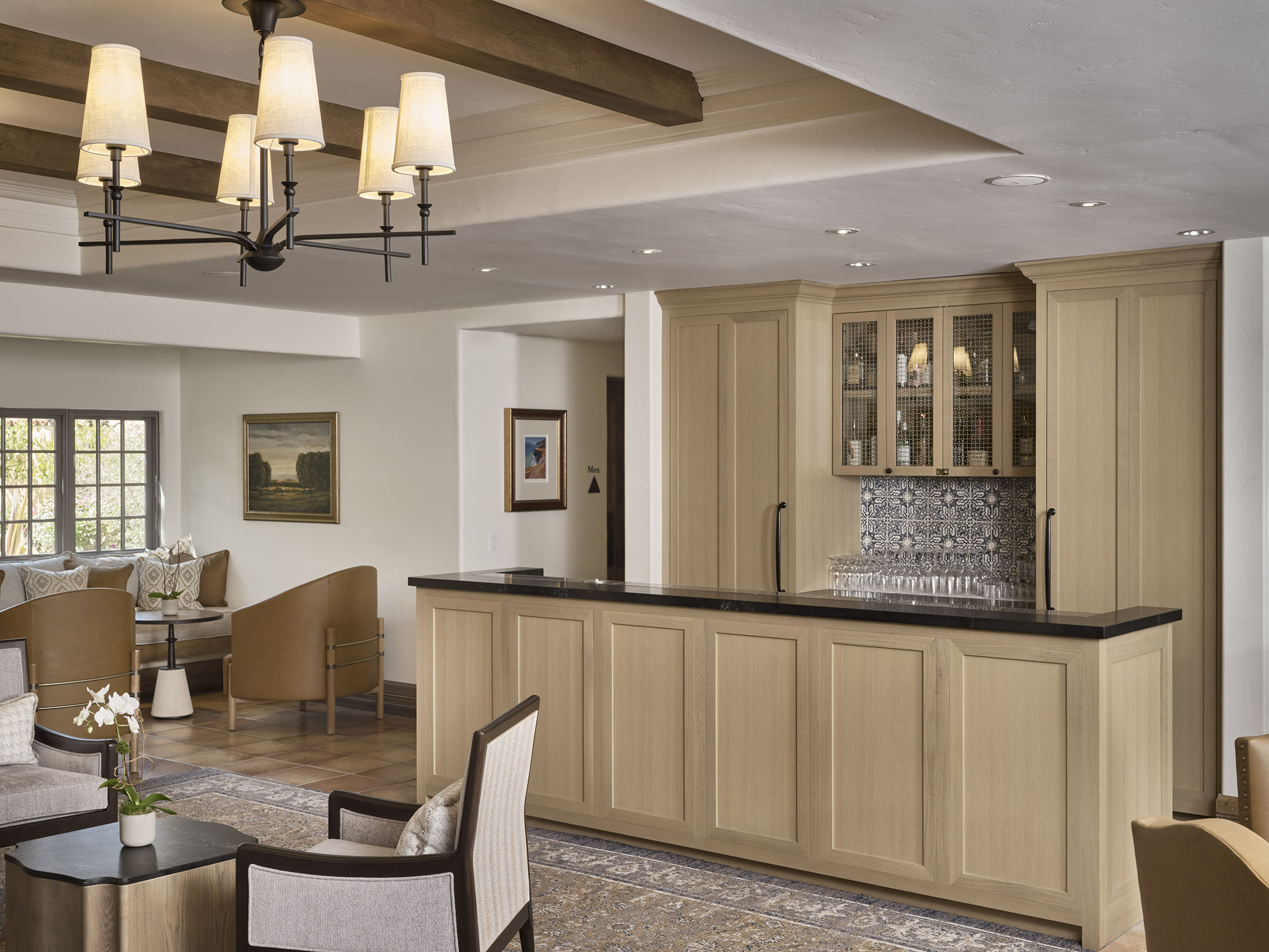 Bar Lounge Main House.